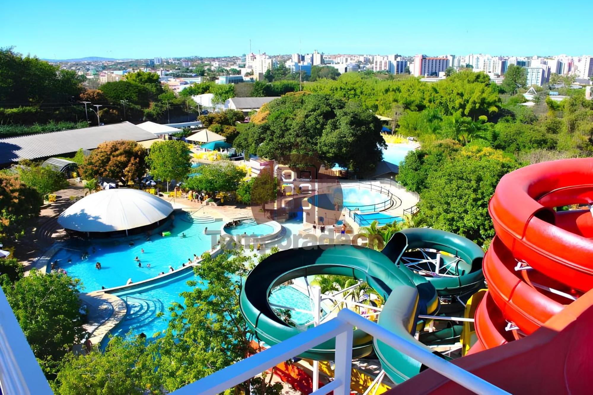 Spazzio Diroma Parks 카우다스노바스 외부 사진
